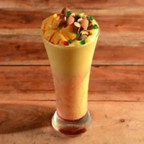 Dry fruit shake